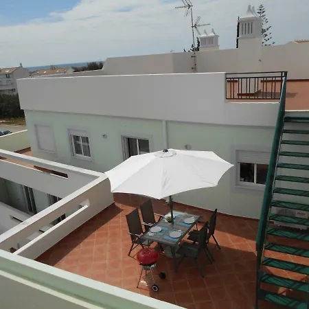 Apartment-terrace And Pool Apartment Cabanas De Tavira