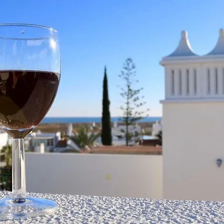 Apartment-terrace And Pool Cabanas De Tavira